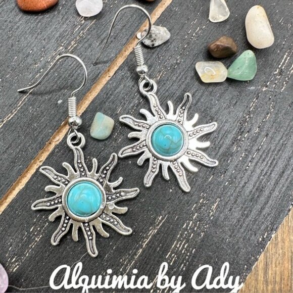 Alquimia Silver and Turquoise Sunburst Earrings - Picture 1 of 1